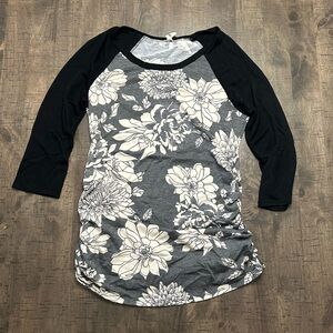 Hello Miz Floral Maternity Shirt Size Large